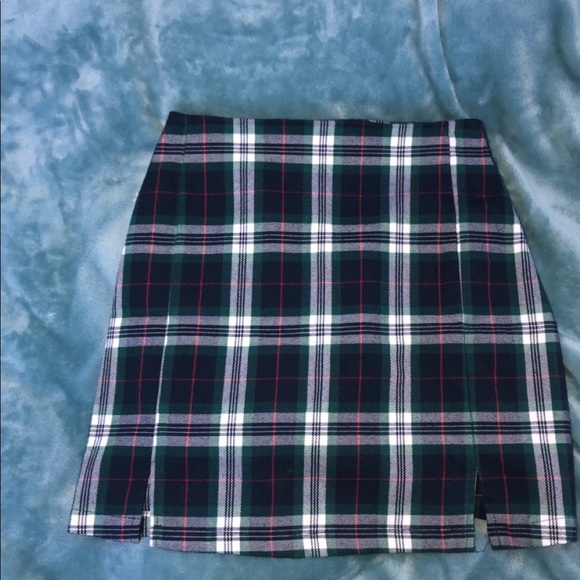 Brandy Melville Dresses & Skirts - Brandy Melville plaid Skirt